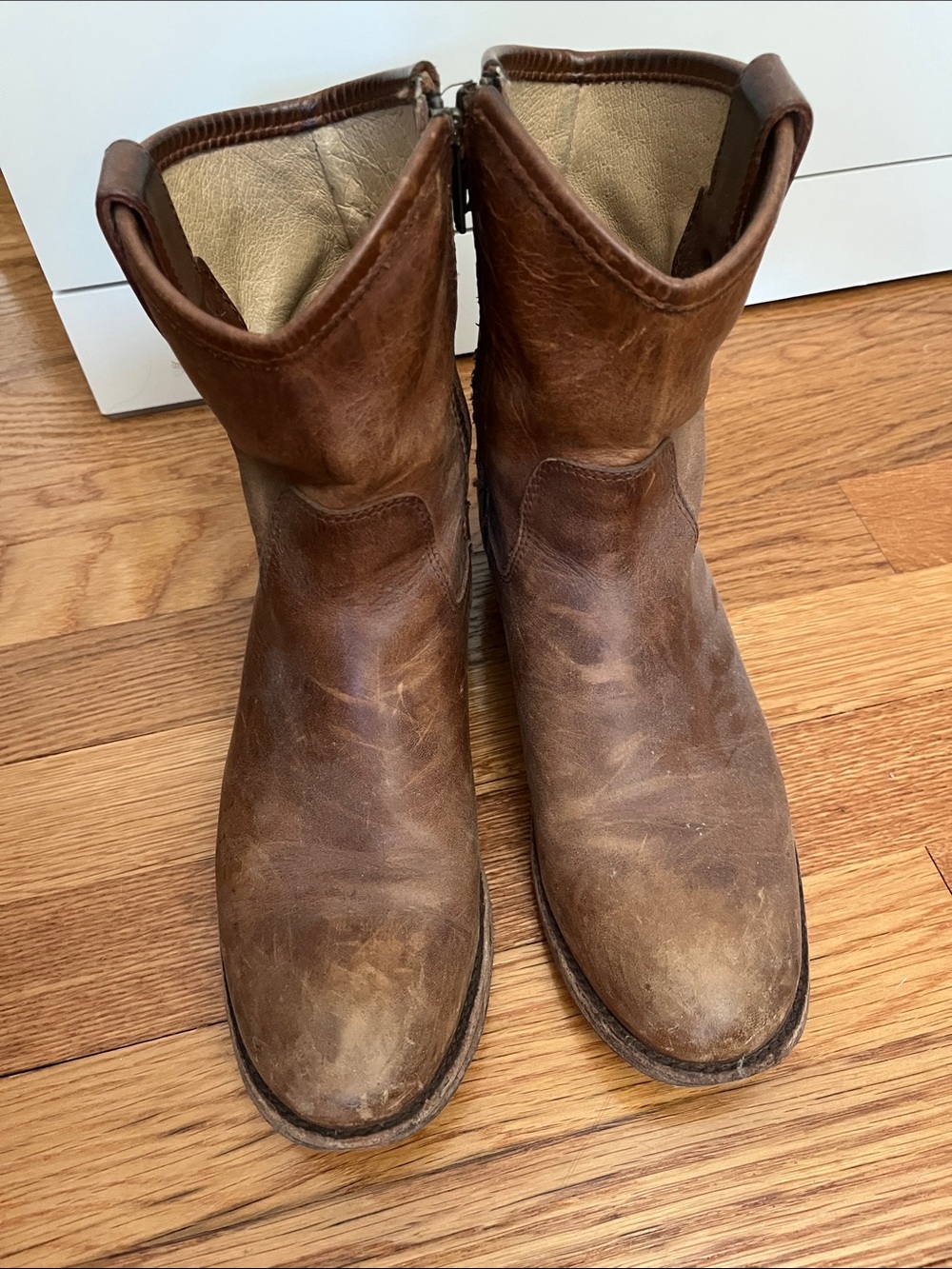 Frye boots - Picture 2 of 6